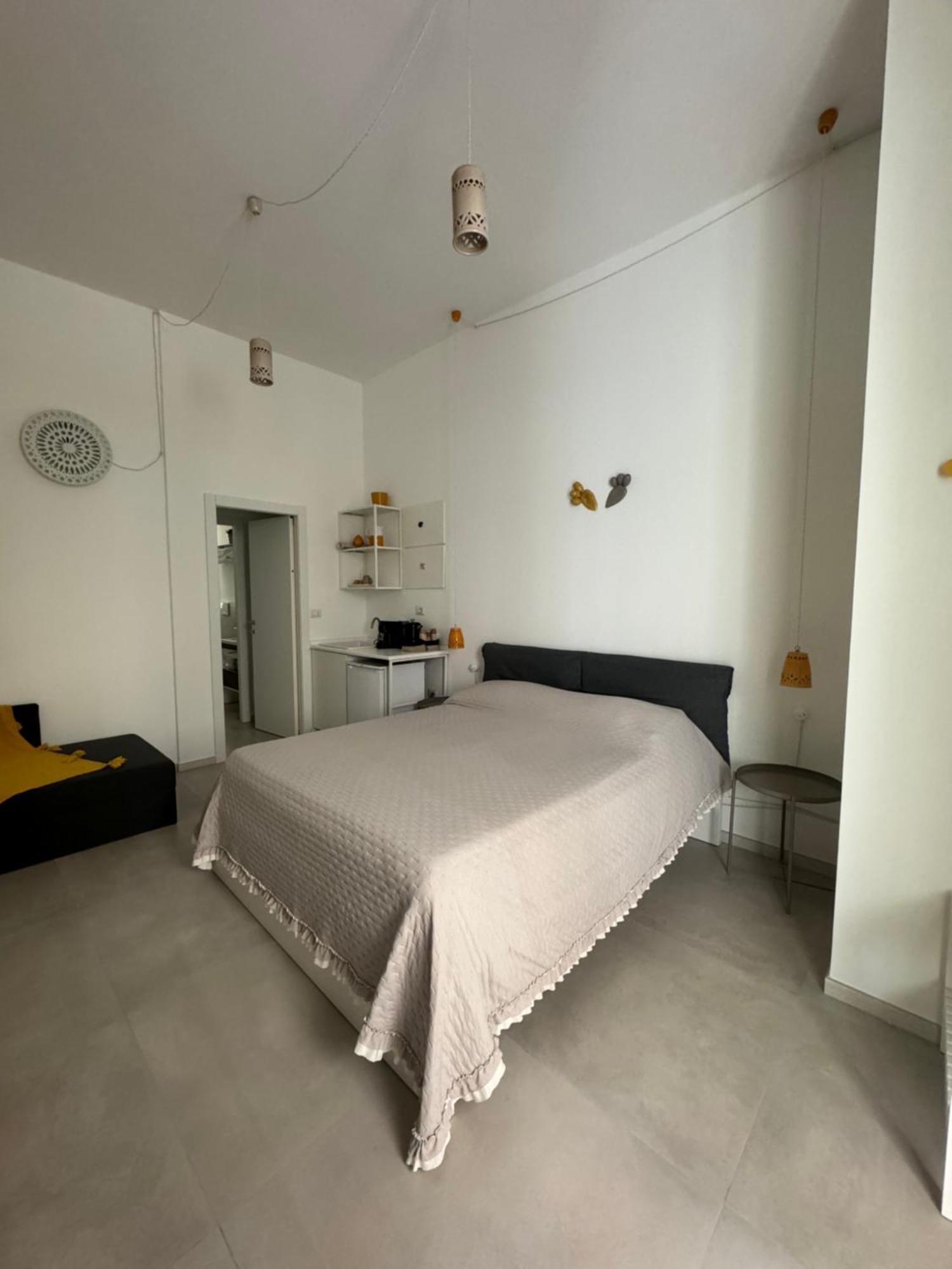 Zefiro Suites Lecce Ngoại thất bức ảnh